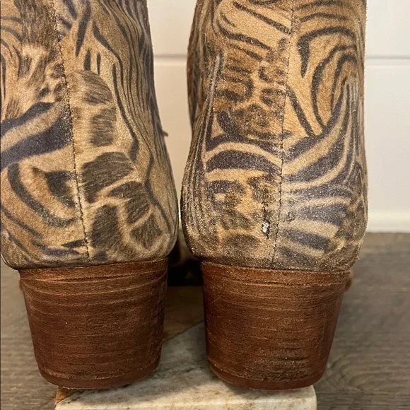 FP Movement by Free People Animal Charm Print Ankle Boots Size 38 - Picture 10 of 13